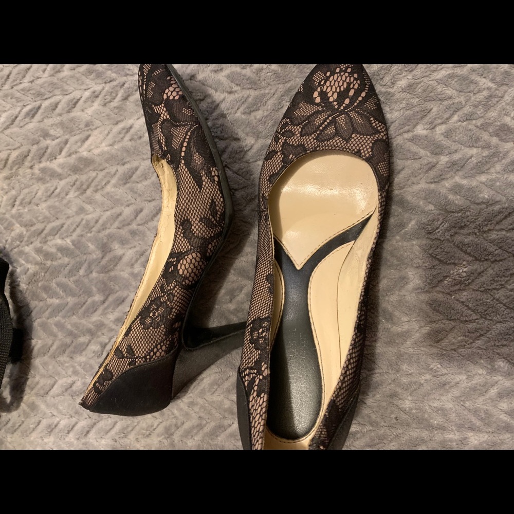 Heels - Picture 2 of 2
